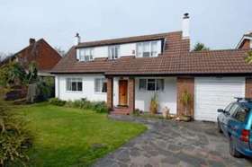 4 bedroom Detached t...